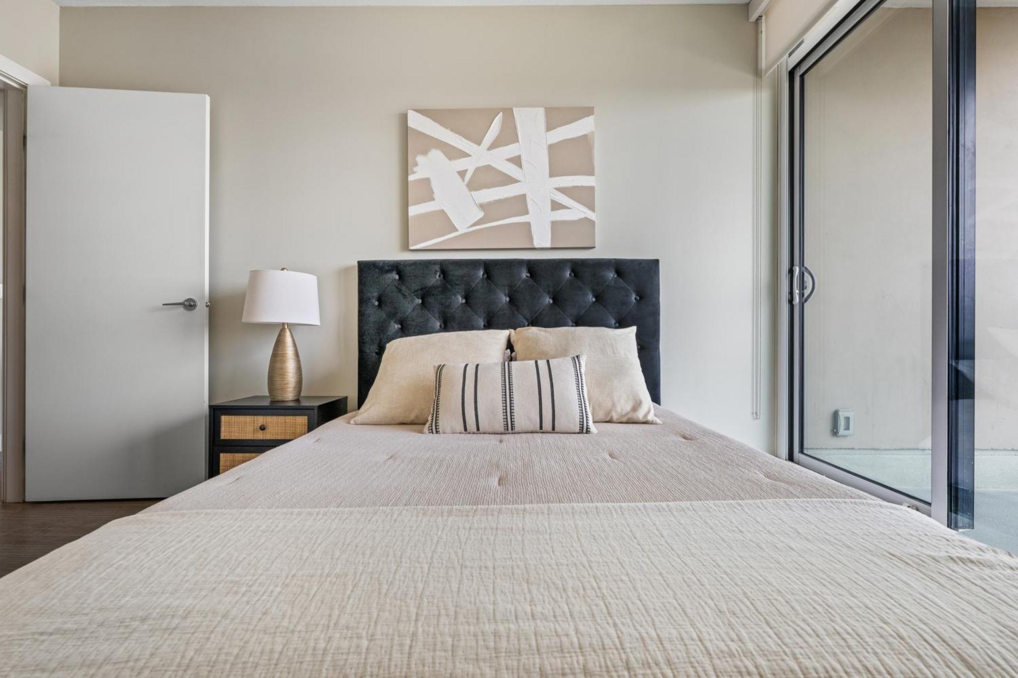 Modern Suite Calgary Downtown 5 Min Walk Stampede Luaran gambar